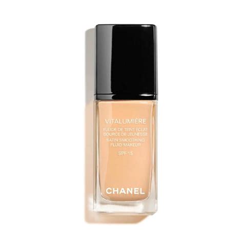 chanel vitalumiere foundation 20 clair|Chanel vitalumiere foundation discontinued.